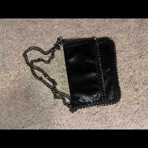 Shiny black cross body purse
